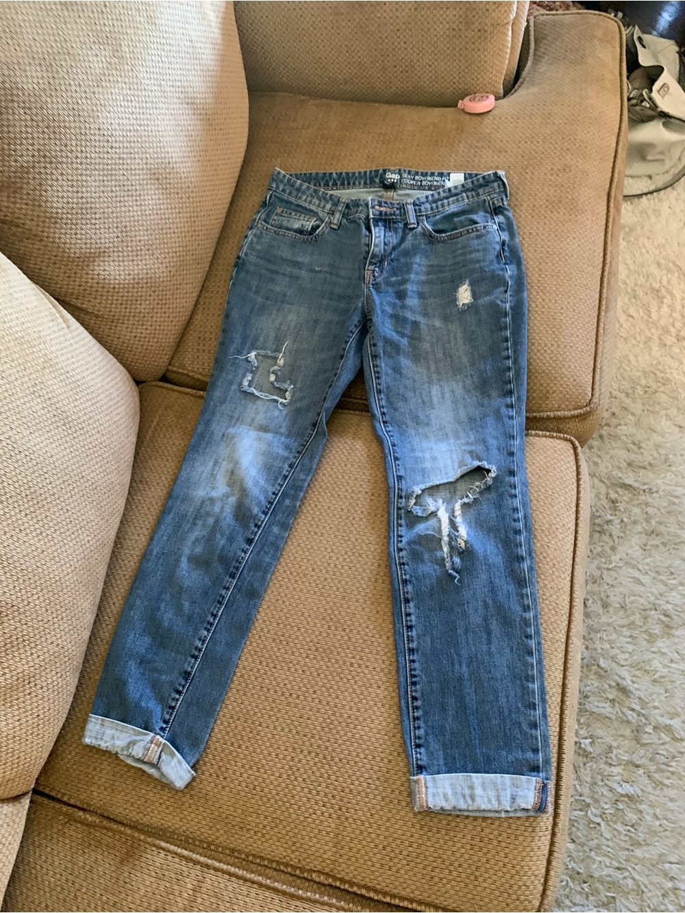 GAP  Sexy Boyfriend Fit 2/26 cropped and distressed perfectly!